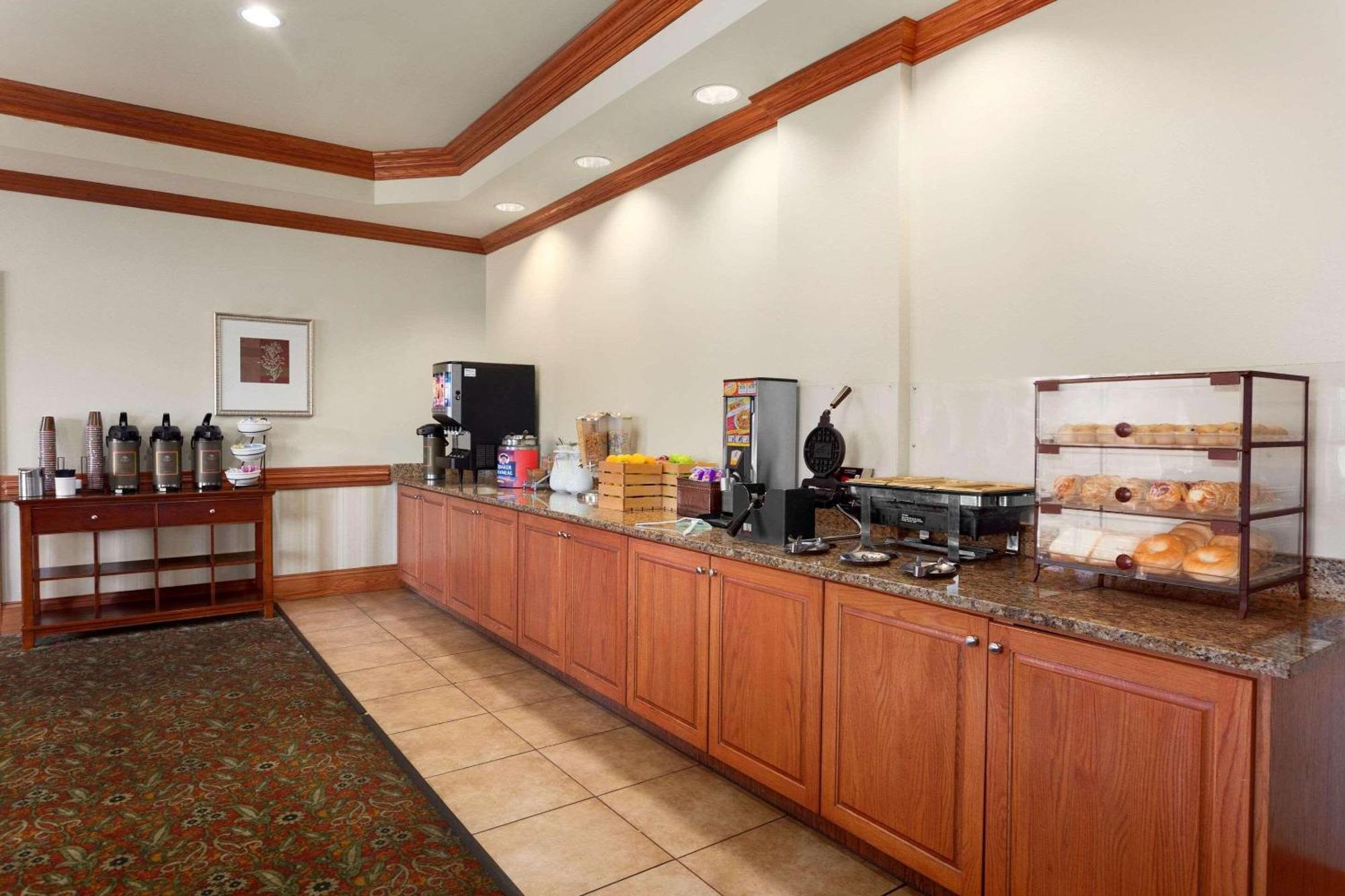 Country Inn & Suites By Radisson, Tifton, Ga Zewnętrze zdjęcie